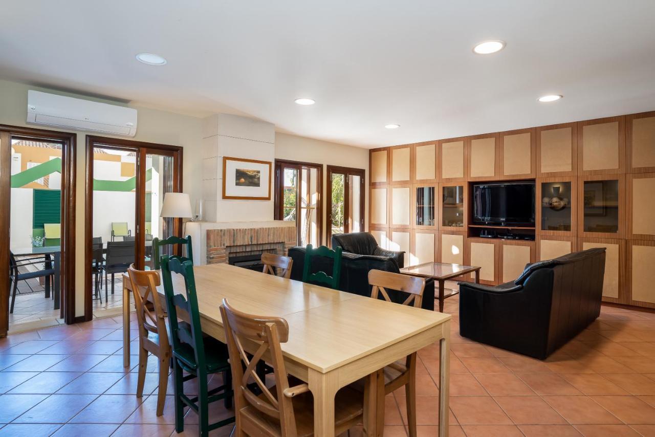 Holiday Villa In Elite Residential Area Of FAO Exterior foto